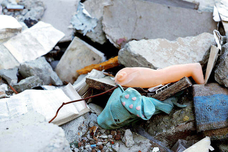 Ukraine war pushes 4m children into poverty: UN - Taipei Times
