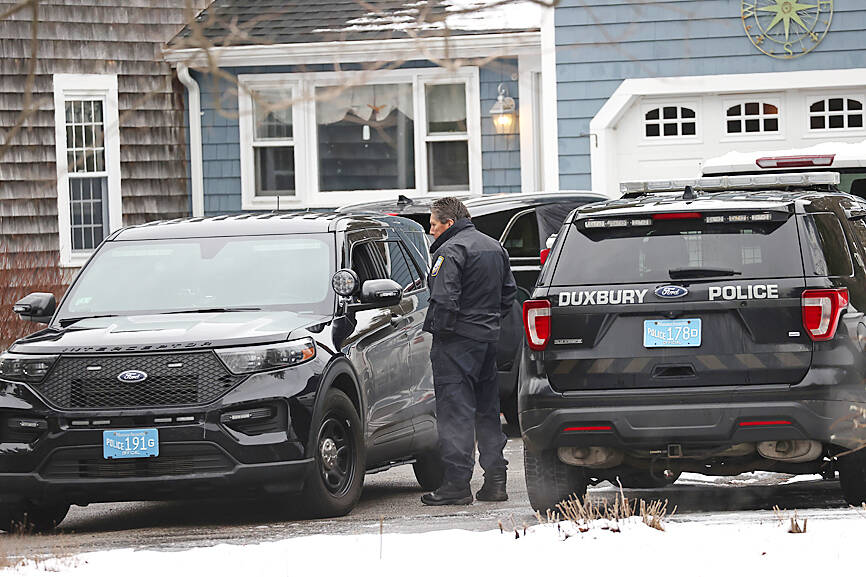 Massachusetts mom accused of killing two kids - Taipei Times