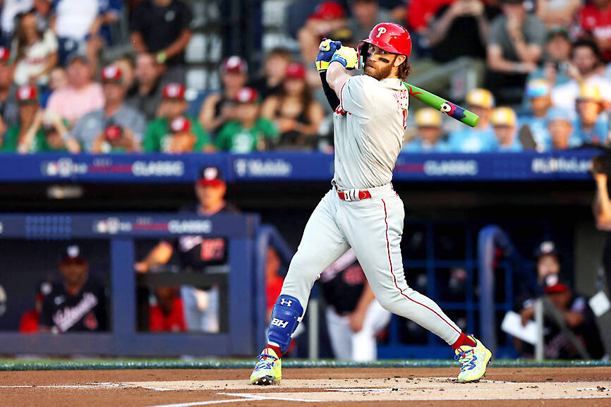 Harper learns from loss in MLB Little League Classic - Taipei Times