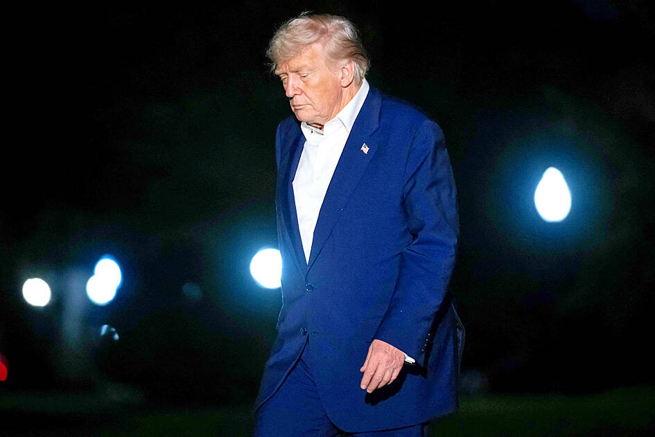 Trump plans call with Putin to end ‘bloodbath’ - Taipei Times
