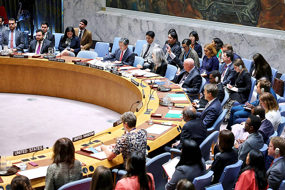 UN Security Council votes against lifting sanctions on Iran - Taipei Times