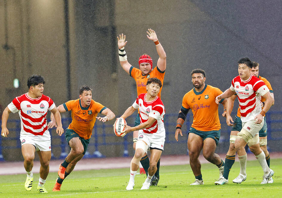 Japan can compete with world’s best, Jones says
