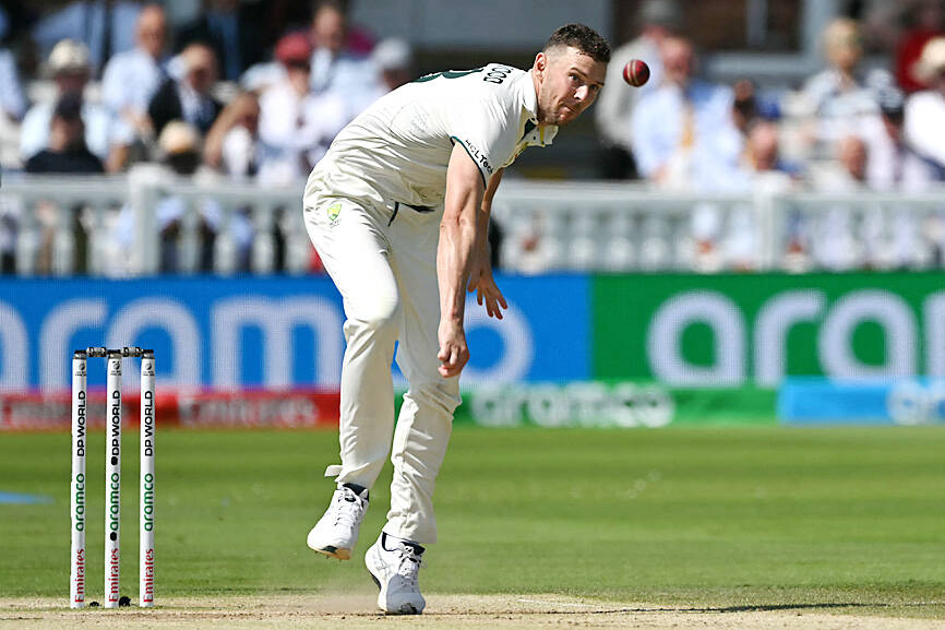 Australia lose key Hazlewood just before Ashes Test