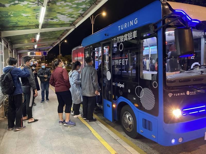 Taipei eyes first self-driving bus route by 2029