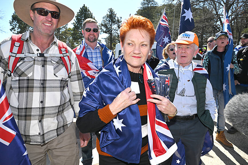 Australian far-right politician dons burqa