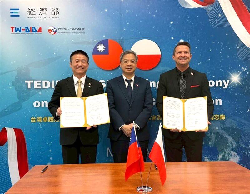 Taiwan, Poland sign drone deal to build non-China supply chain