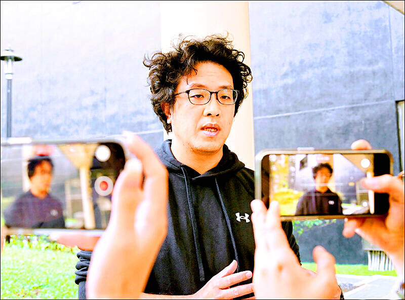 Man named in filming of lawmaker and daughter