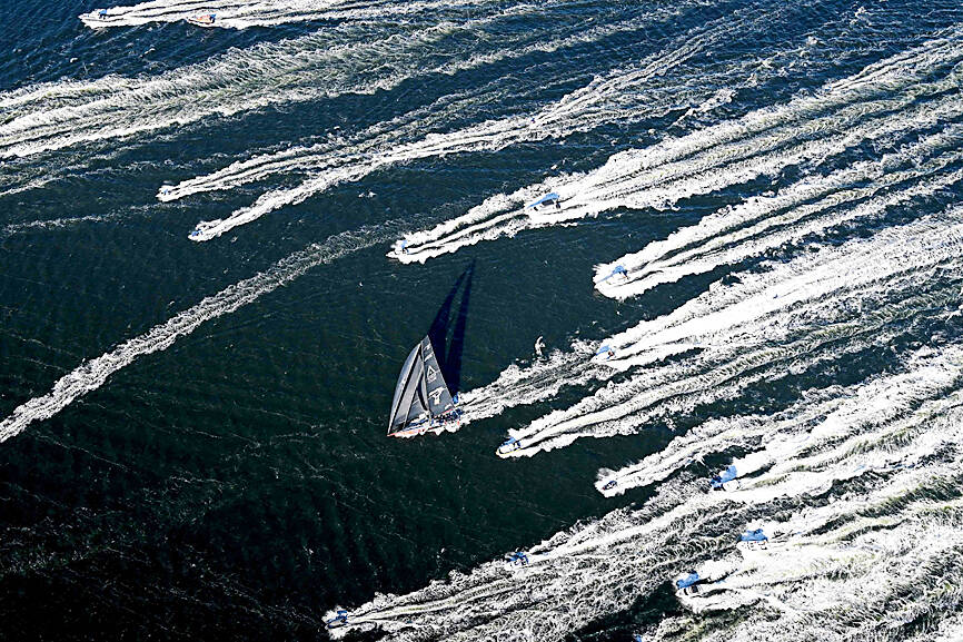 &lsquo;Comanche&rsquo; claims 5th Hobart race title