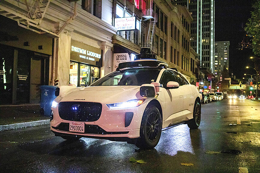 Robotaxis draw criticism