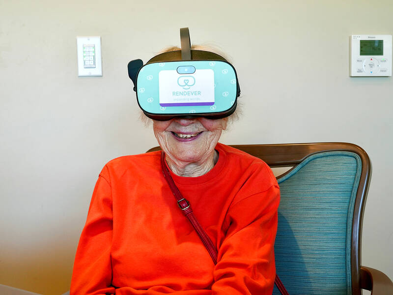 taipeitimes.com - 台北時報 - Virtual reality opens doors for older people to build closer connections in real life