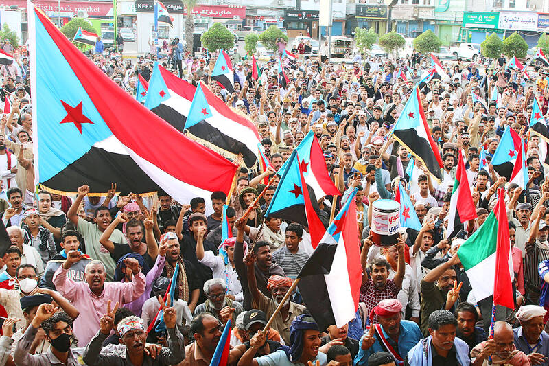 Yemen separatists launch independence transition