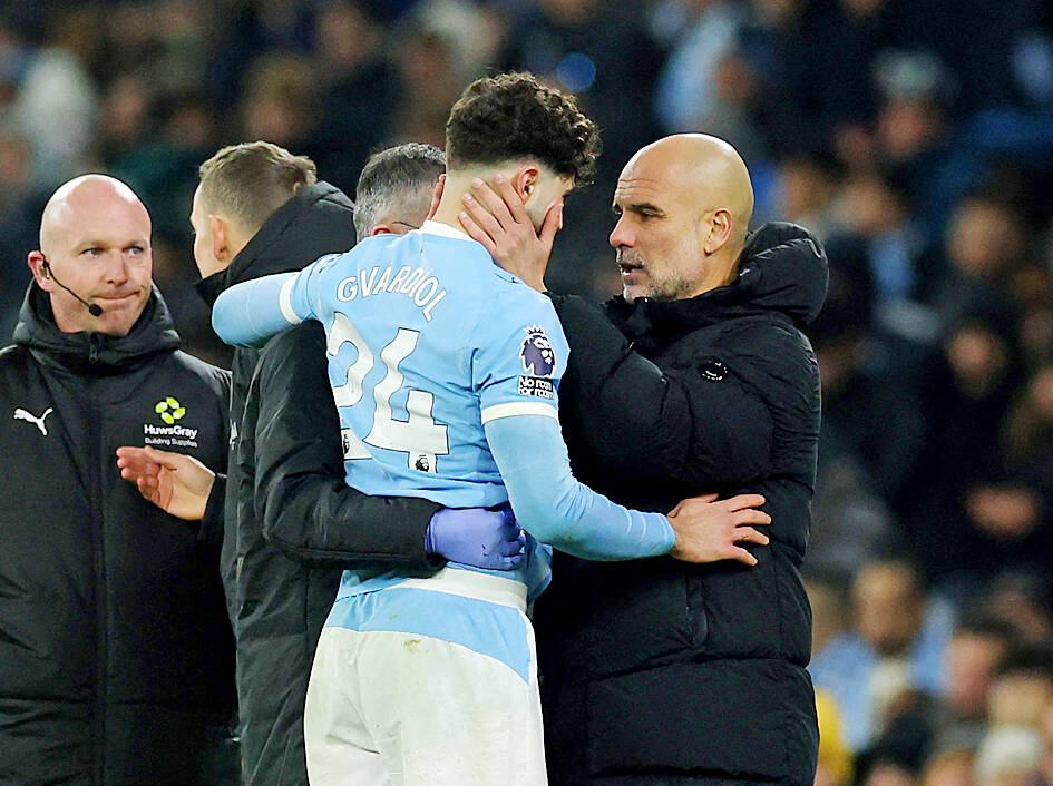 City centerback Gvardiol out with broken right leg