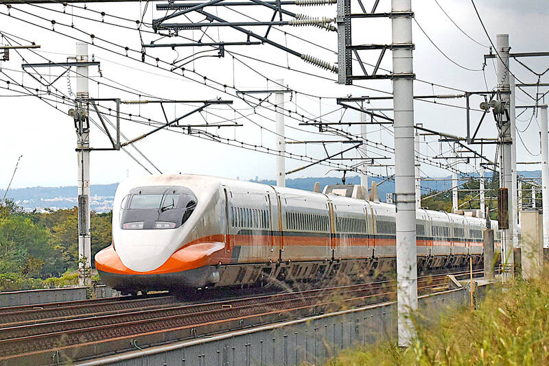 Ex-officials slam HSR plan