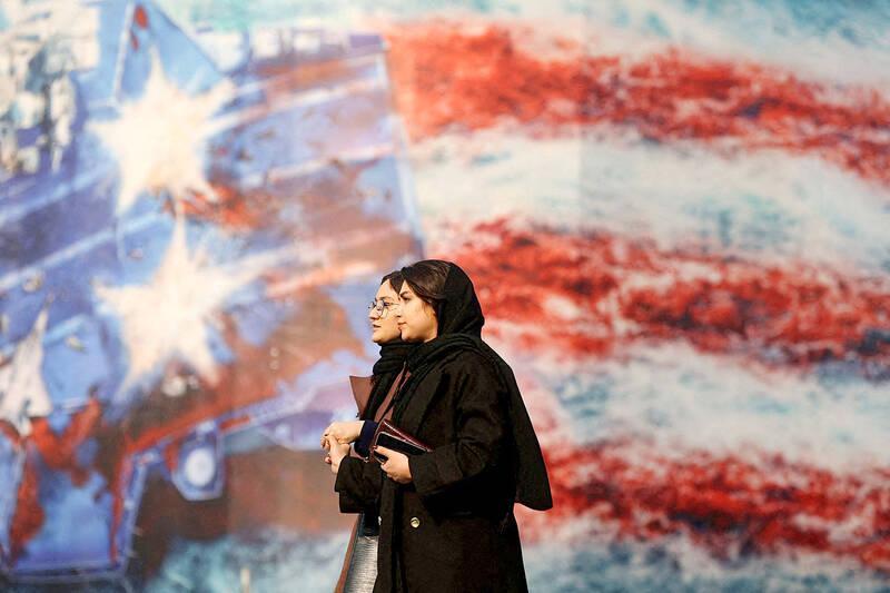 Turkey offers to mediate for Iran