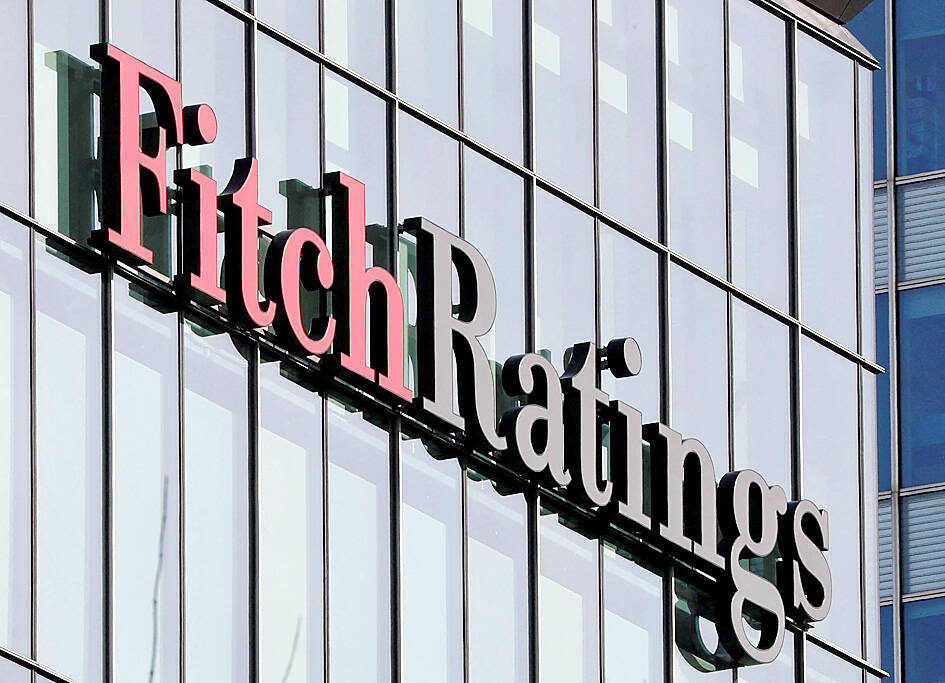 Fitch raises banks&rsquo; outlook after tariff deal