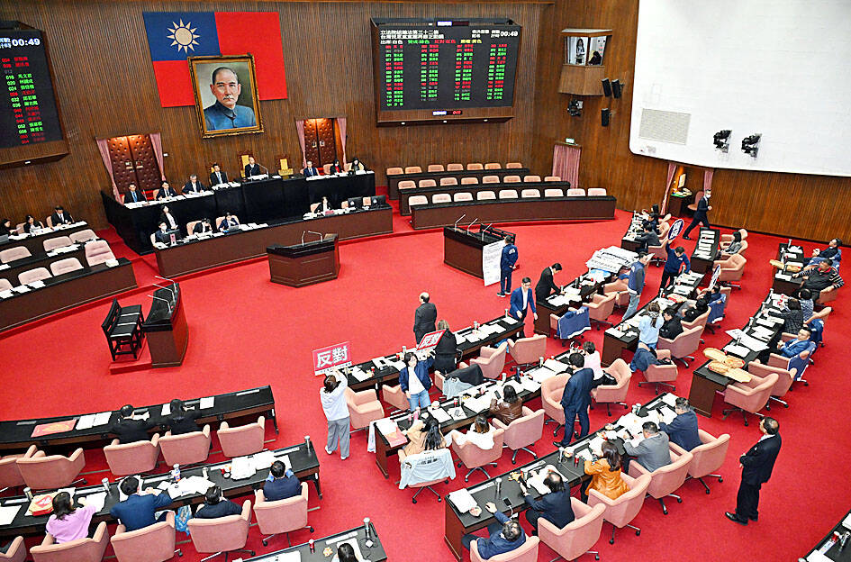 President bemoans opposition’s failure to pass critical bills