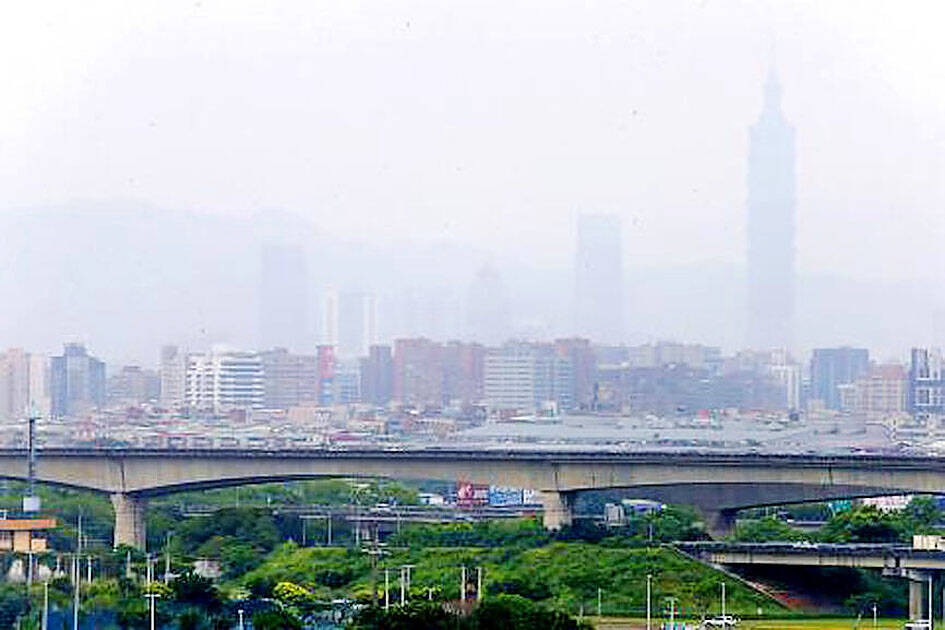 Air quality alert issued as PM2.5 blows over from China