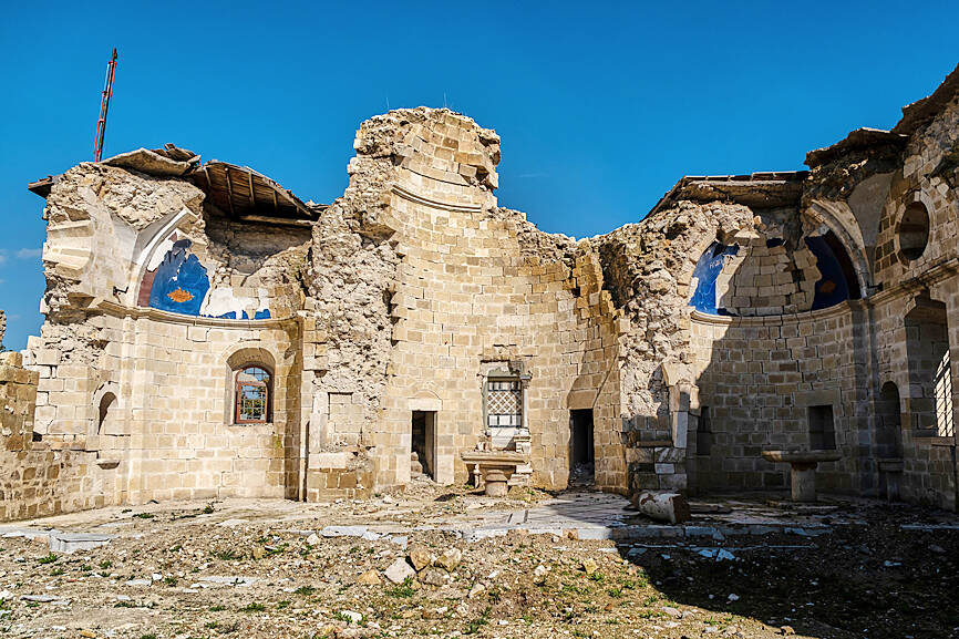 Architect aims to rebuild quake-hit Turkey church
