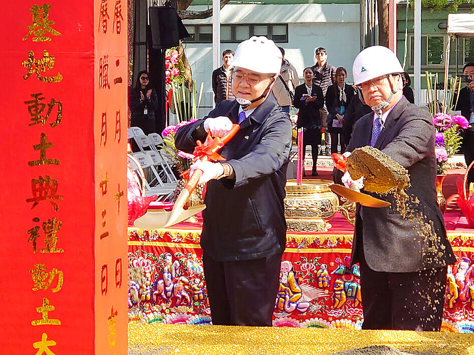 Premier reaffirms support for nuclear new technology