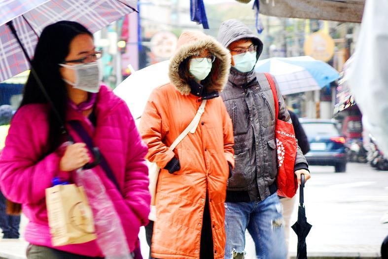 Two mild cold fronts expected in coming days