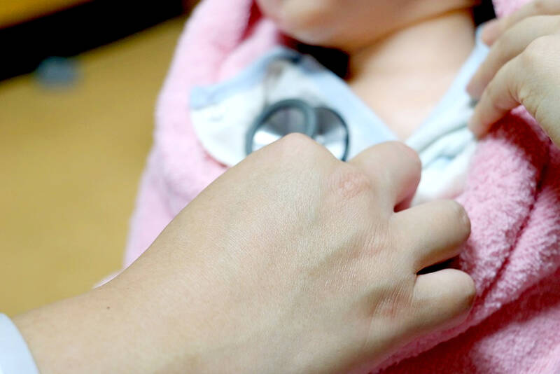 CDC reports first cases of measles, whooping cough