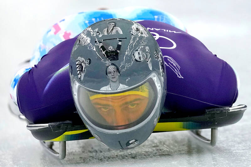 Ukrainian racer disqualified for helmet