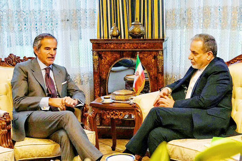 Iran meets UN nuclear watchdog head in Geneva