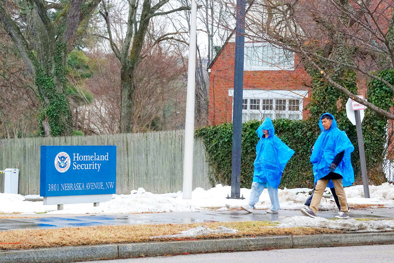 No clear path to ending partial US shutdown