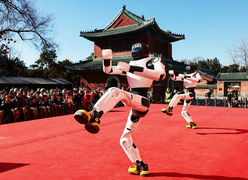 China&rsquo;s dancing robots spark tech curiosity