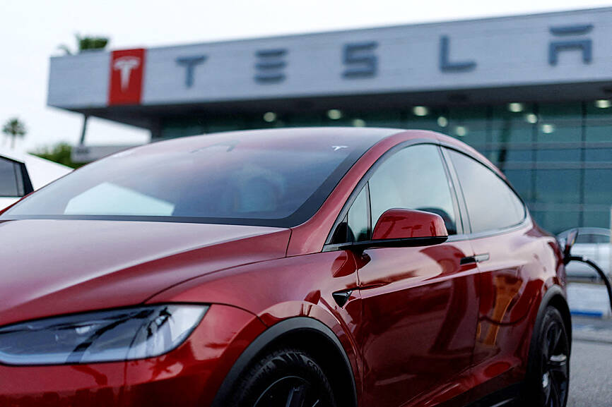 Tesla avoids sales halt in California over its Autopilot