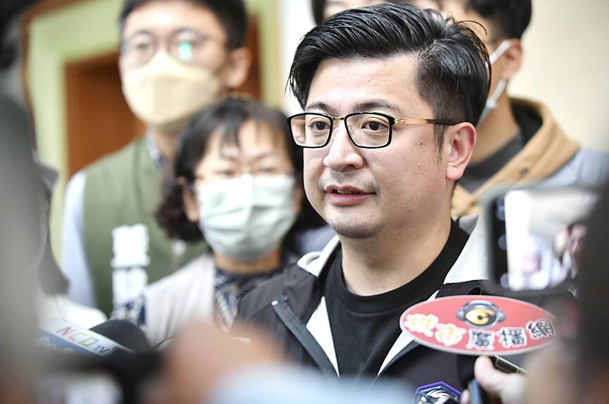 Man who ‘ruined’ basketball to step down