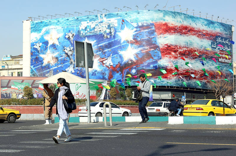 US presses Iran to do a deal as Trump hints at US strikes