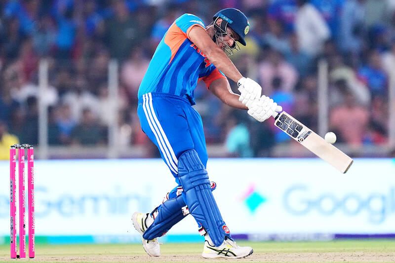 India beat Netherlands by 17 runs