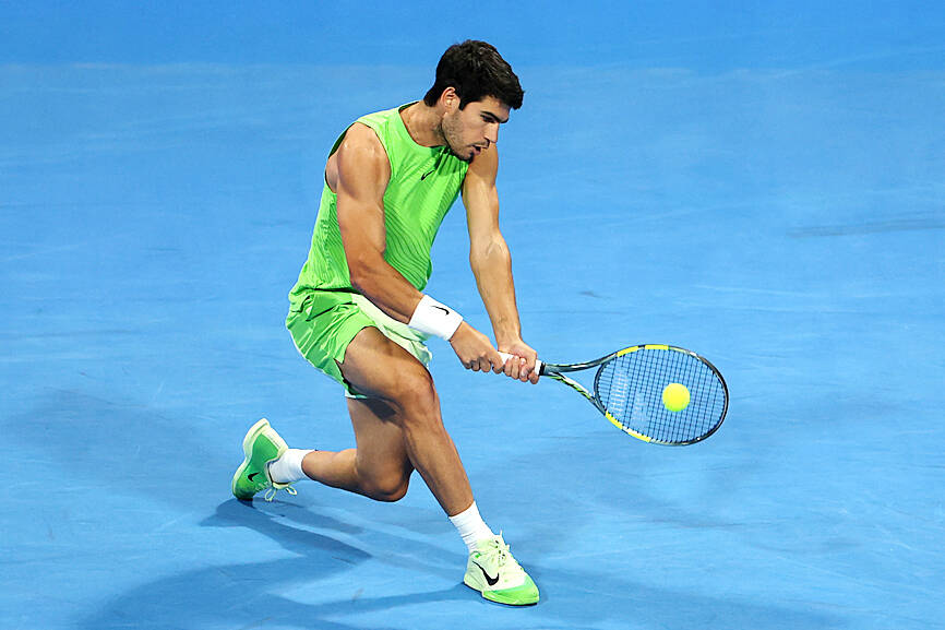 Alcaraz digs deep to reach Qatar final