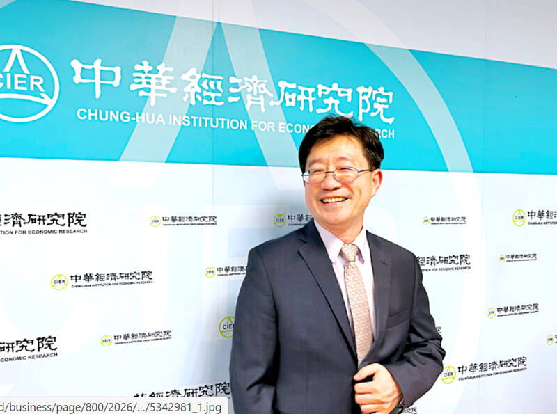 US trade deficit could pose issue: academic