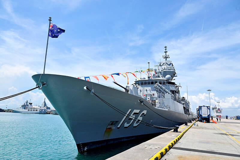 Australian frigate transits Taiwan Strait unimpeded