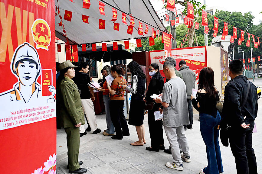 One-party Vietnam holds elections for National Assembly