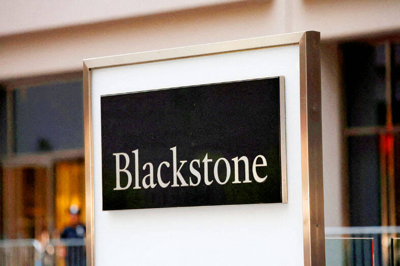 Blackstone private credit fund BCRED suffers first monthly loss since 2022