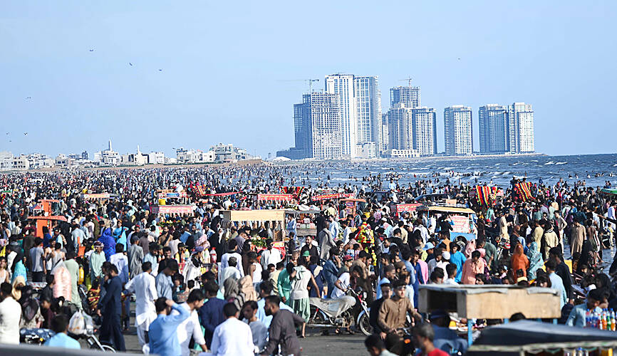 Global air quality worsened in 2025