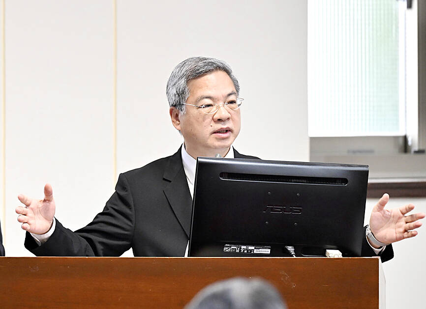 No major LNG concern through May: minister