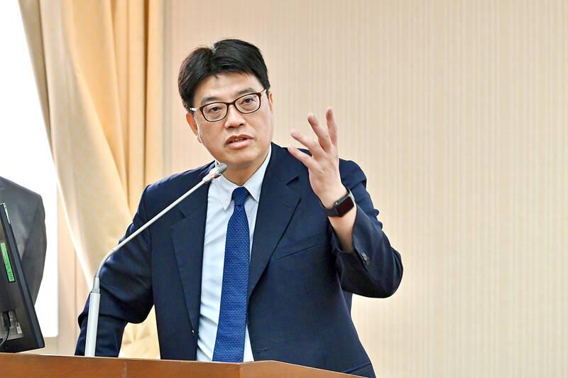 Oil Price Forecast Impact: The Drone Factor - How Emerging Tech is Reshaping Global Alliances Amid Economic Pressures