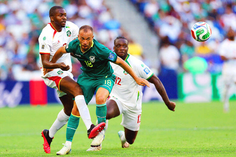 Bolivia and Jamaica close in on World Cup berths