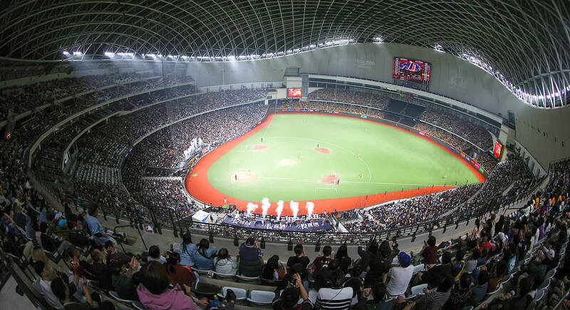 Monkeys defeat Brothers to open CPBL&rsquo;s 37th season