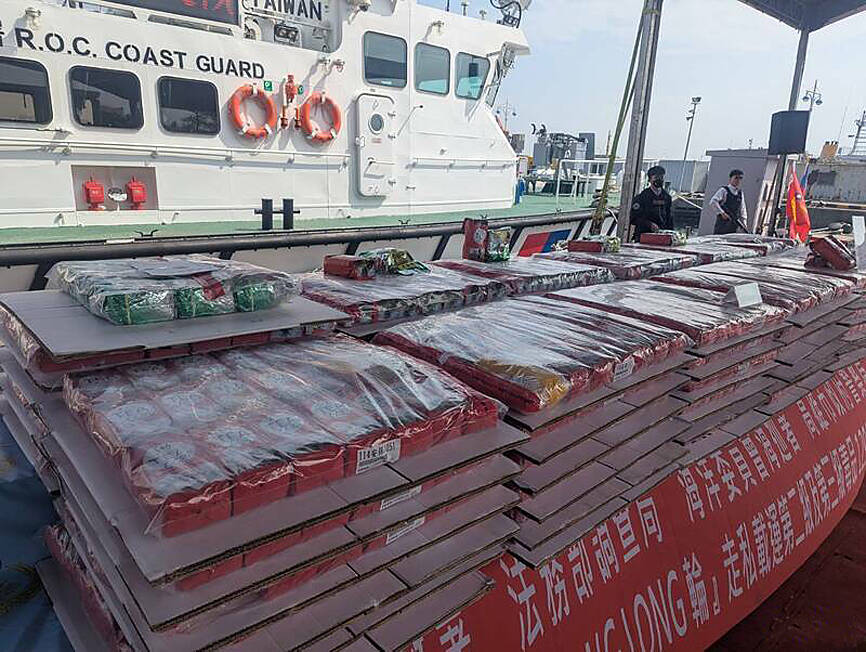 Crew sentenced in drugs smuggling case near Pratas