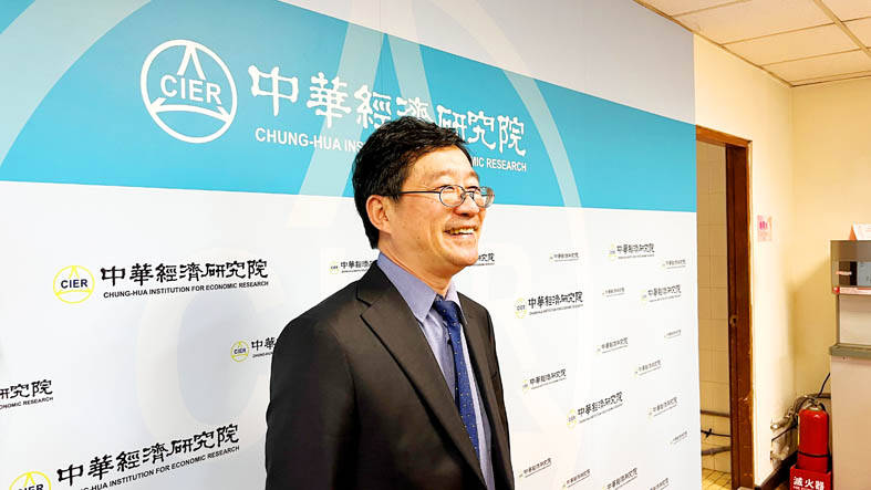 Manufacturing PMI rises for sixth straight month