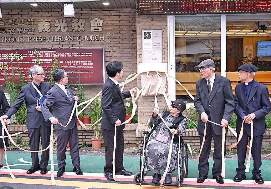 Bowing to authoritarianism cannot lead to peace: Lai