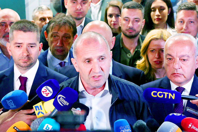 Pro-Russia Radev wins Bulgaria vote