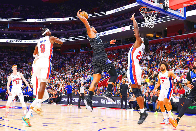 Magic stun the Pistons, Thunder and Celtics cruise