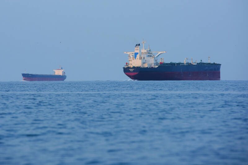 What is the Strait of Hormuz and why is it so critical to the world? 荷姆茲海峽：全球經濟能源命脈的關鍵節點