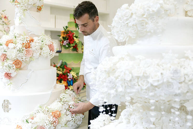 Inside the world of ultra-luxury wedding cakes